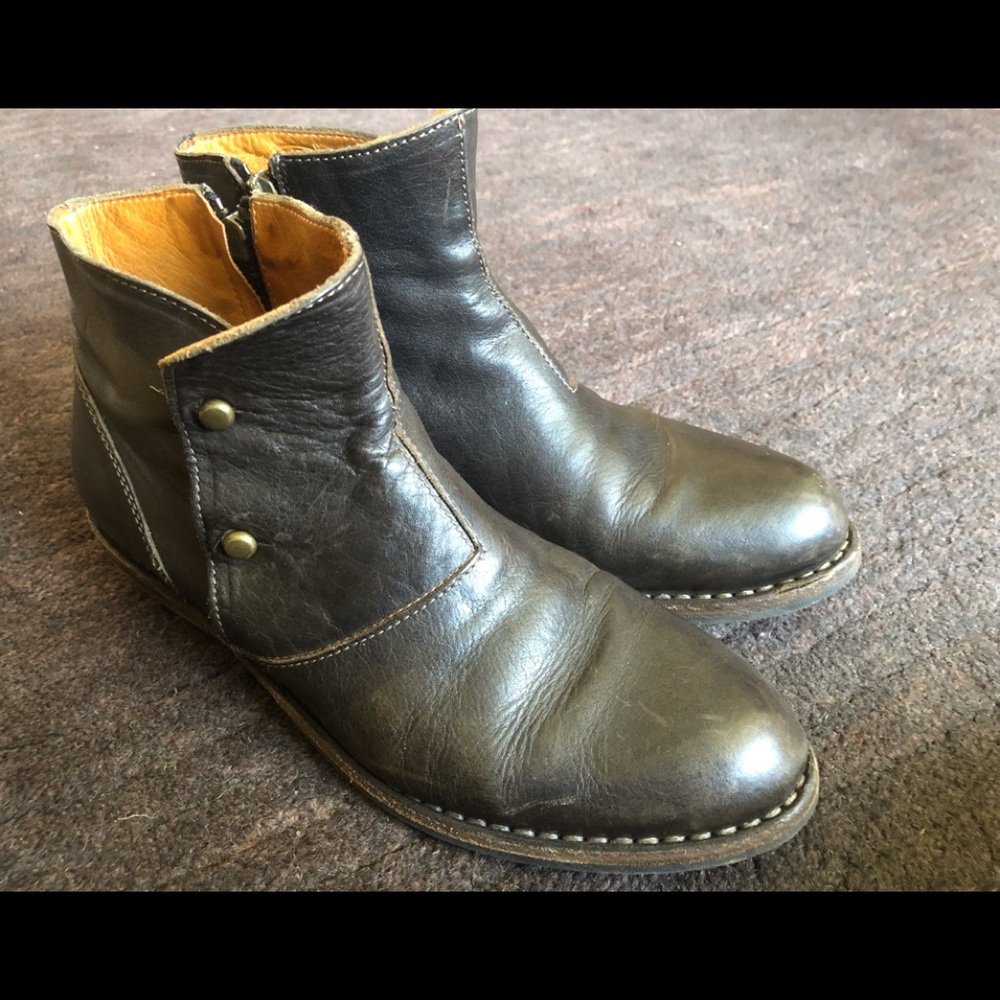 Fiorentini & Baker distressed ankle boots